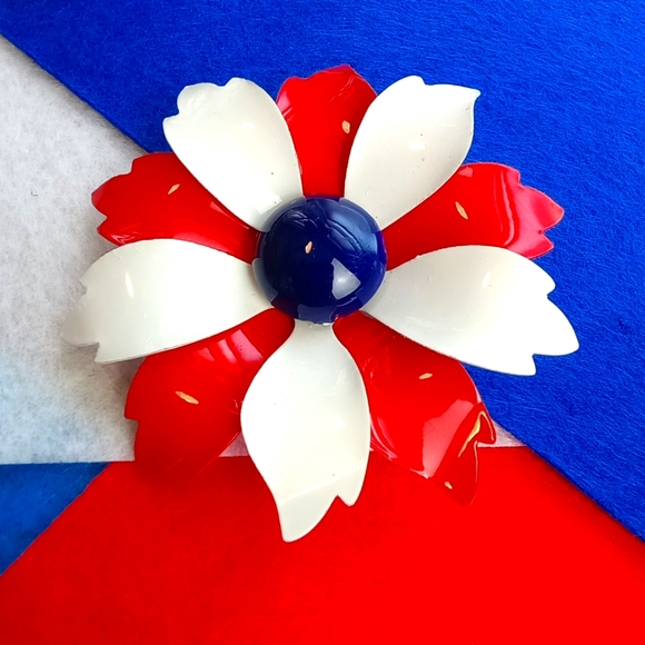 Vintage Painted Enamel Flower Brooch Pin, Red White & Blue - Picture 1 of 5